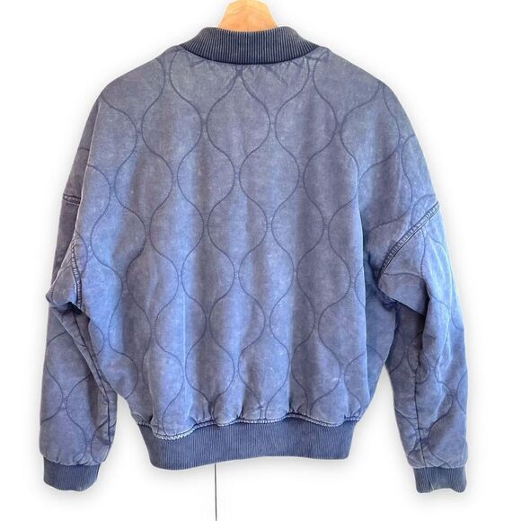 Universal Thread Quilted Vintage Vibes Bomber - Picture 6 of 9